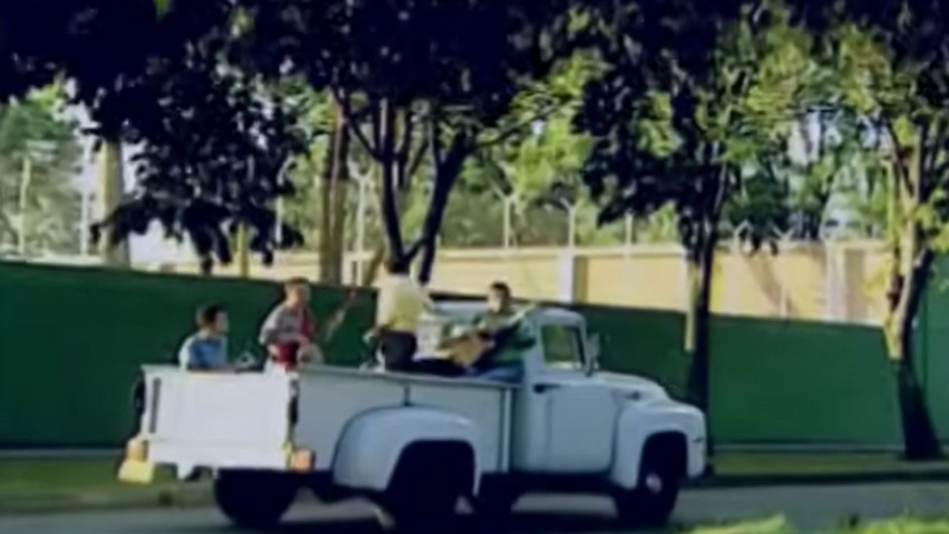 Darío Gómez - Entre Cali y Medellín