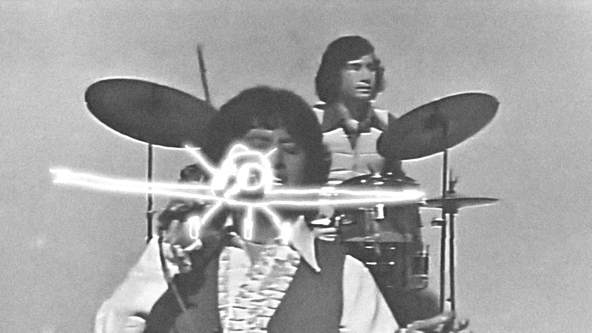 Los Pasteles Verdes - Esclavo Y Amo (En Vivo)